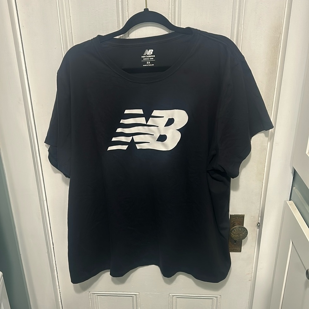 New Balance Men’s T-Shirt
